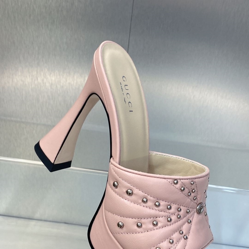 Gucci Heeled Shoes